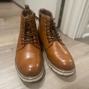 Steve Madden Brown Boots